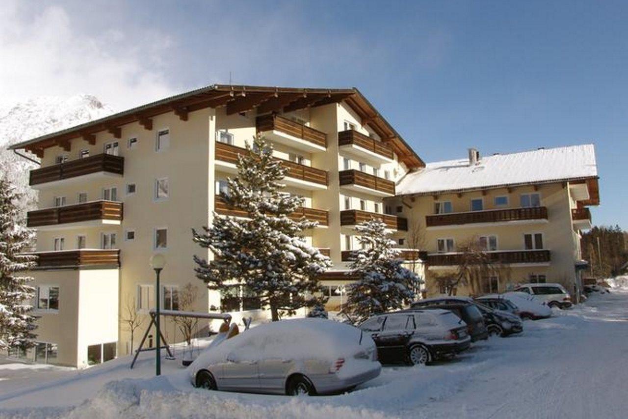 Post Hotel Ramsau am Dachstein Bagian luar foto